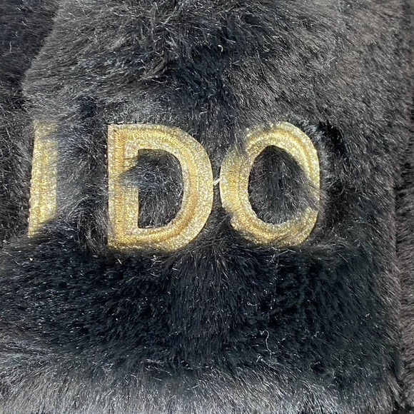 Dearfoams Women's Black Faux-Fur Memory Foam I do Crew Slide Slippers SZ XL - Picture 4 of 10